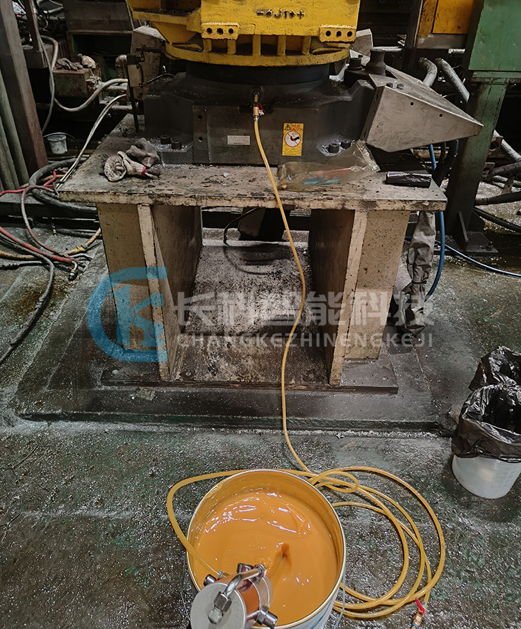 發(fā)那科大型機(jī)器人2000iB 165R 165F保養(yǎng) 發(fā)那科大型機(jī)器人2000iB 165R 165F保養(yǎng)