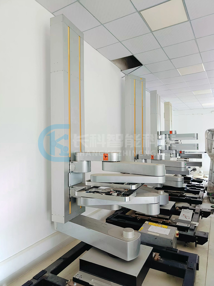 Sankyo三協(xié)面板搬運機(jī)器人SR9182EB032 Sankyo三協(xié)面板搬運機(jī)器人SR9182EB032