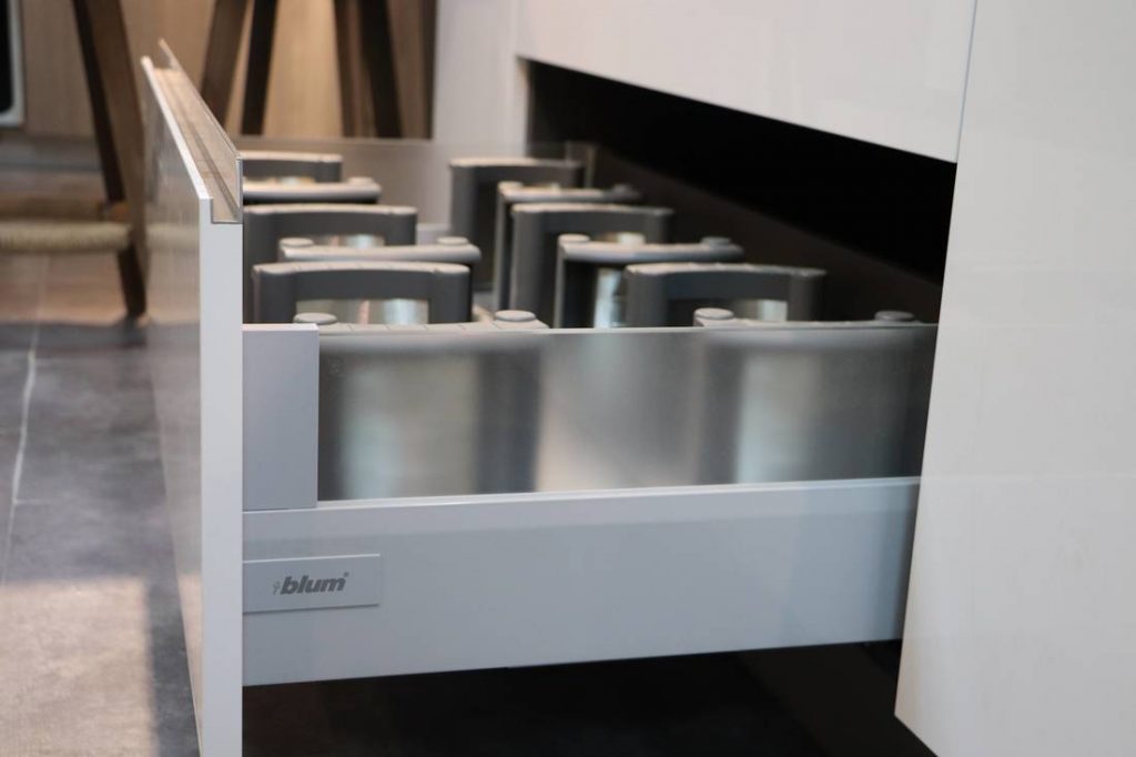 廚房櫥櫃抽屜設(shè)計(jì)規(guī)劃